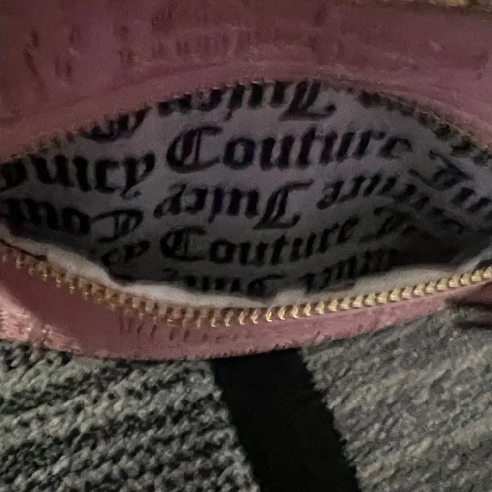 Juicy Couture chic stylish
